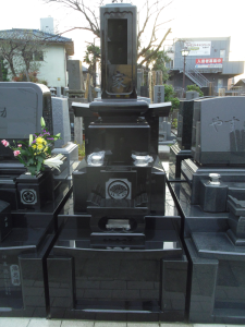 千葉県　インド黒　墓石